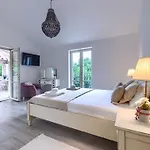 Ardiletta By Interhome Poreč