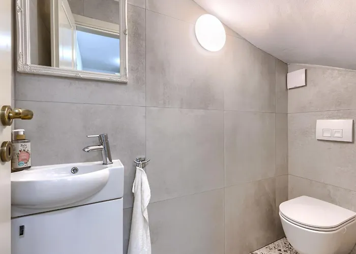 Ardiletta By Interhome Porec