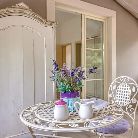 Ardiletta By Interhome Vila Poreč