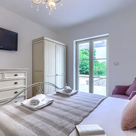 Vila Ardiletta By Interhome